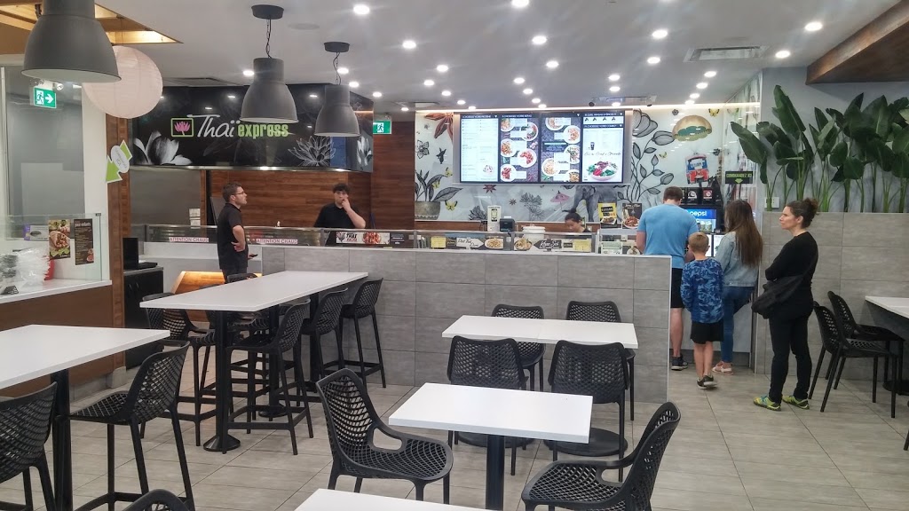 Thai Express | Quartier Santé, 2015 12e Avenue N, Sherbrooke, QC J1E 4J5, Canada | Phone: (819) 822-1881