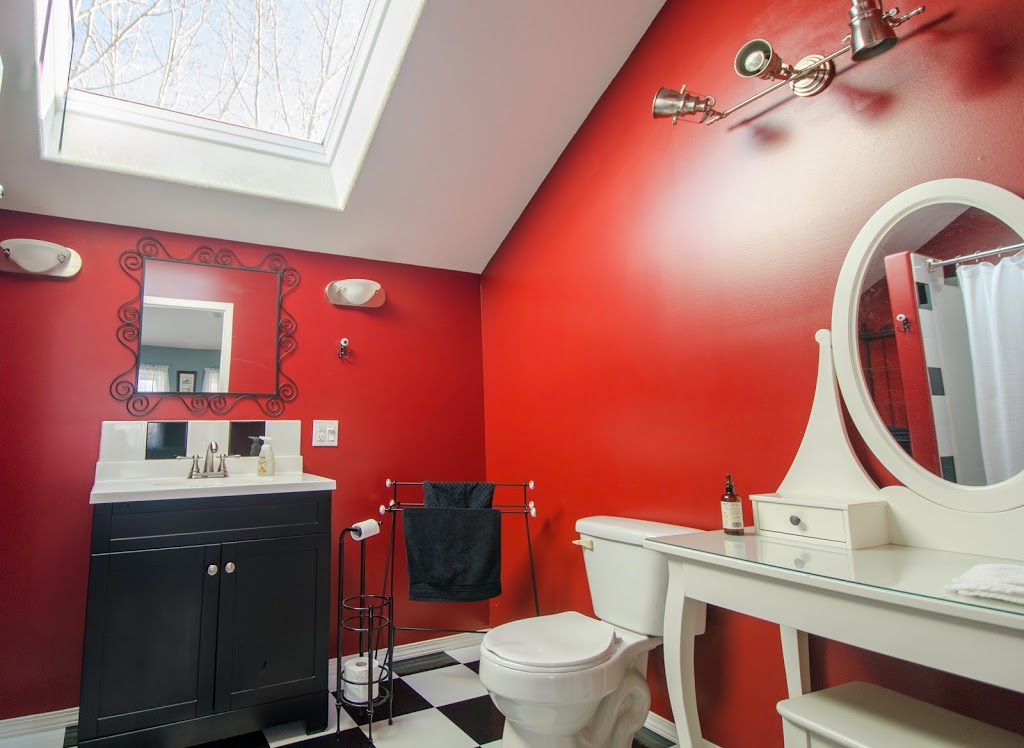 Actors Studio B & B | 356 Martin Ave, Rosebud, AB T0J 2T0, Canada | Phone: (403) 677-2611