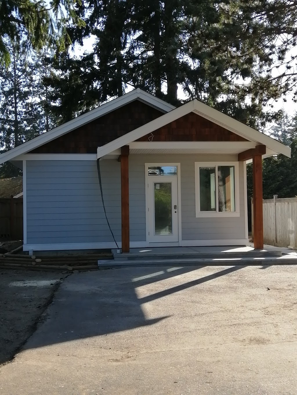 Dr. Larry Smith DC | 673 Temple St, Parksville, BC V9P 1A9, Canada | Phone: (250) 248-6333