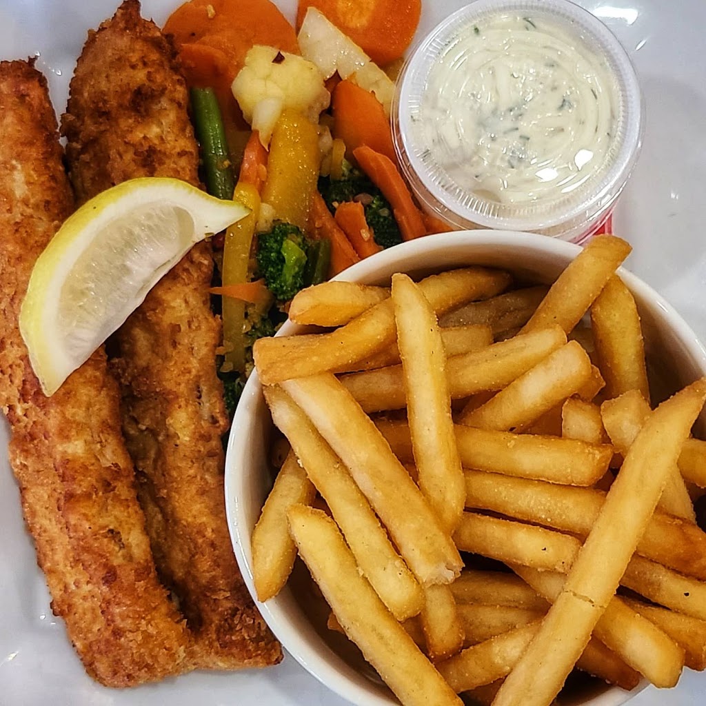Family And Friends Restaurant | 45 Broadway St N, Kensington, PE C0B 1M0, Canada | Phone: (902) 291-3334