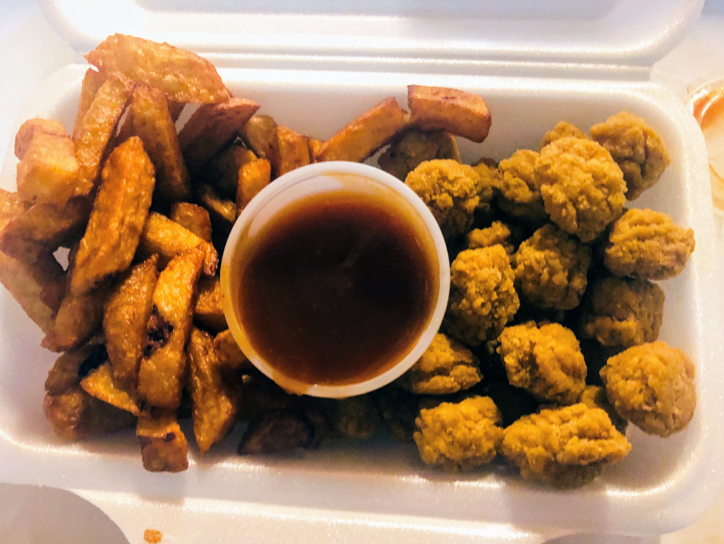 Cabane à Patates | 5471 Avenue du Pont N, Alma, QC G8E 1V2, Canada | Phone: (418) 769-1832