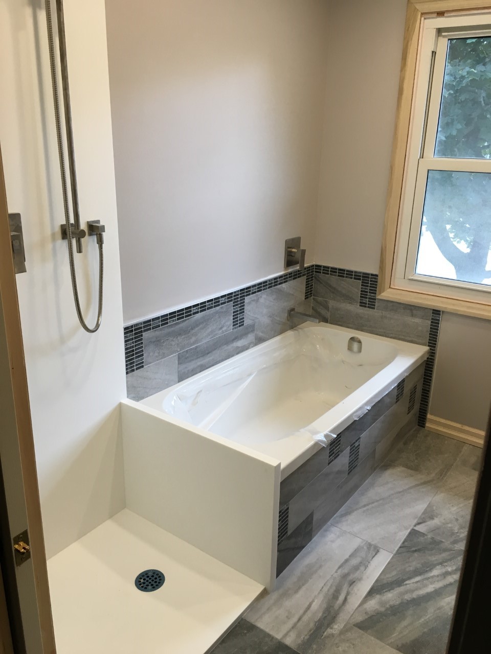 PT Renovations | 879 Centre Rd, Hamilton, ON L8N 2Z7, Canada | Phone: (905) 220-0558
