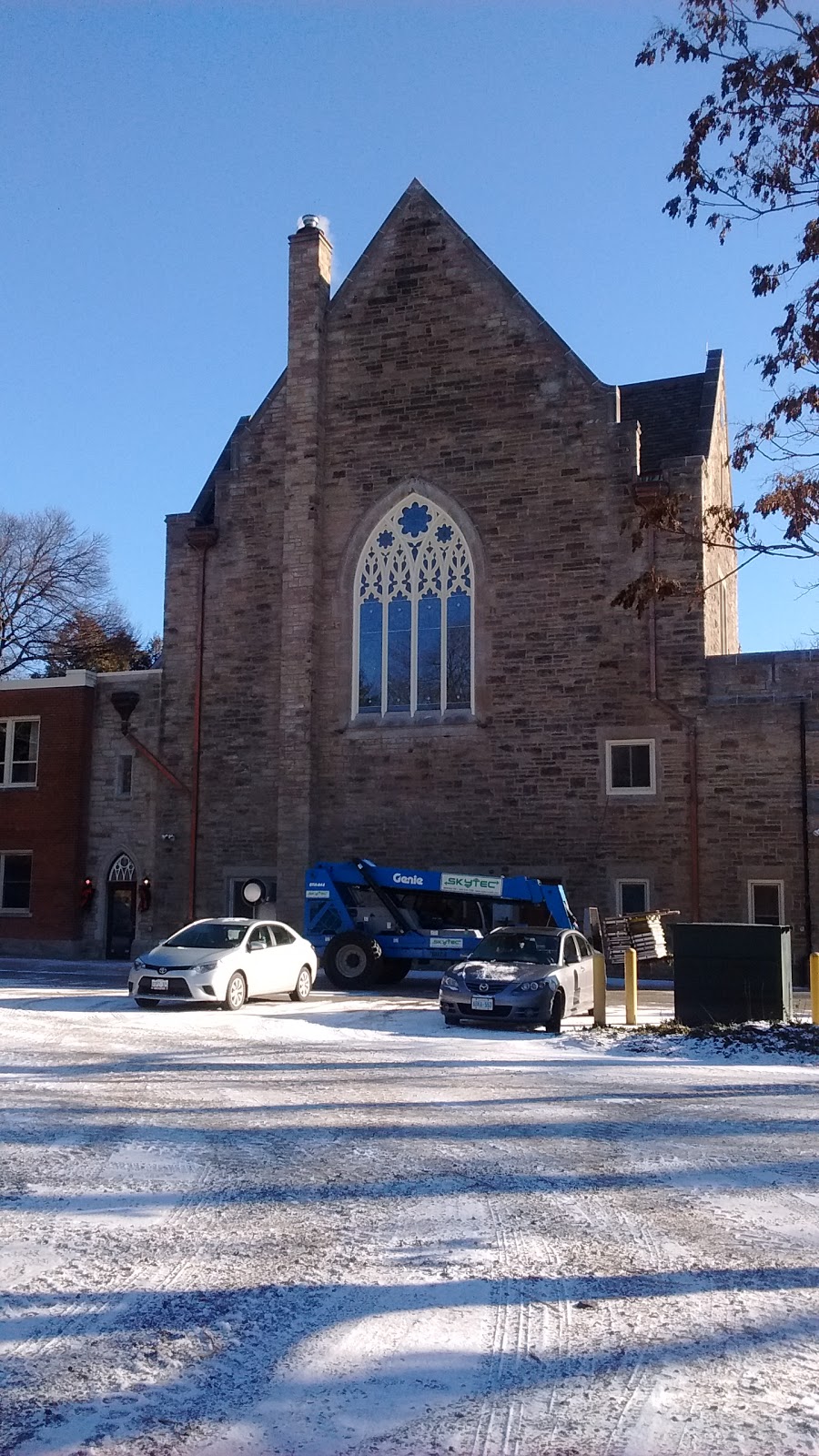 Knox Presbyterian Church | 23 Melville St, Dundas, ON L9H 1Z7, Canada | Phone: (905) 627-3043