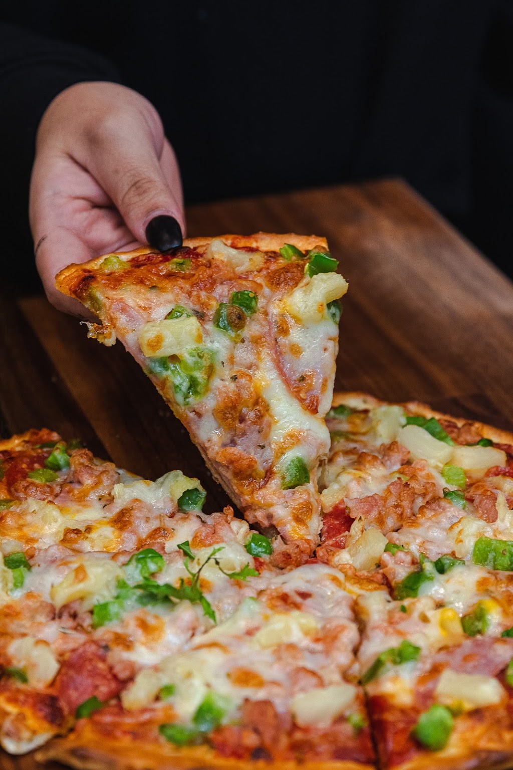 Rebel Pizza - Southdale | 110-245 Vermillion Rd., Winnipeg, MB R2J 3Z7, Canada | Phone: (204) 306-9600