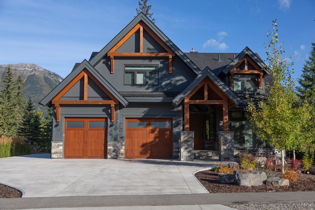 Montane Fernie | 24 Sunniva Dr, Fernie, BC V0B 1M0, Canada | Phone: (250) 423-4136