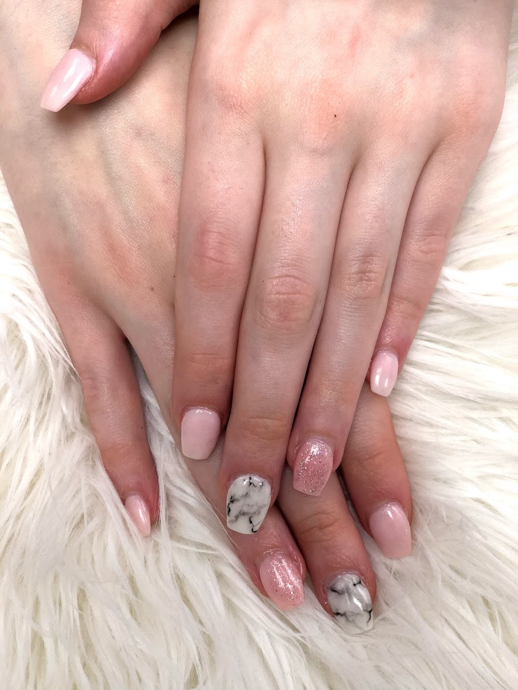 DK Nails Spa | 4-780 Baseline Rd, Ottawa, ON K2C 3V8, Canada | Phone: (613) 224-4777