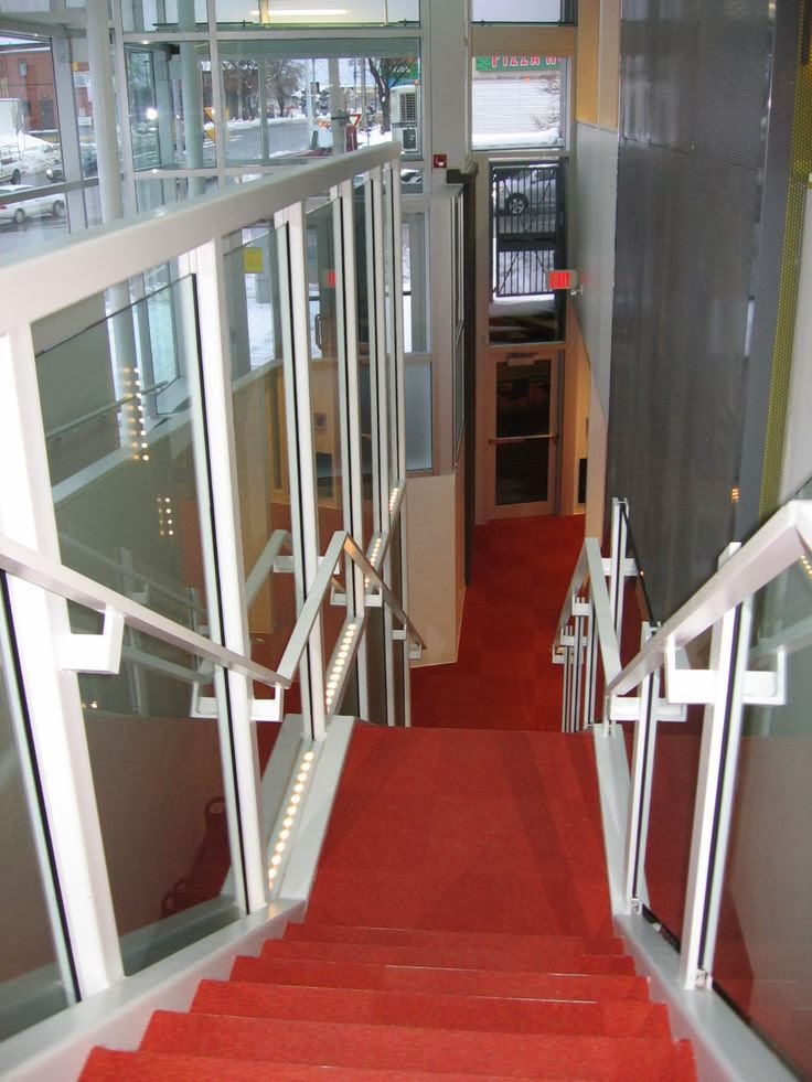 Toronto Public Library - Jane/Dundas Branch | 620 Jane St, York, ON M6S 4A6, Canada | Phone: (416) 394-1014