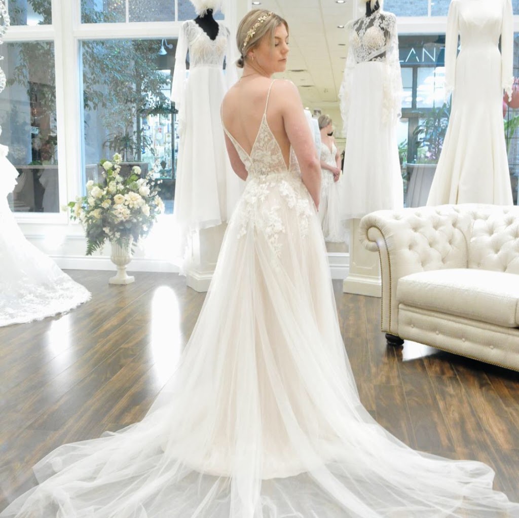 Crème Couture | INSIDE The Old Quebec Street Shoppes 55 Wyndham Street North Unit T9/T10, Guelph, ON N1H 7T8, Canada | Phone: (519) 763-2011