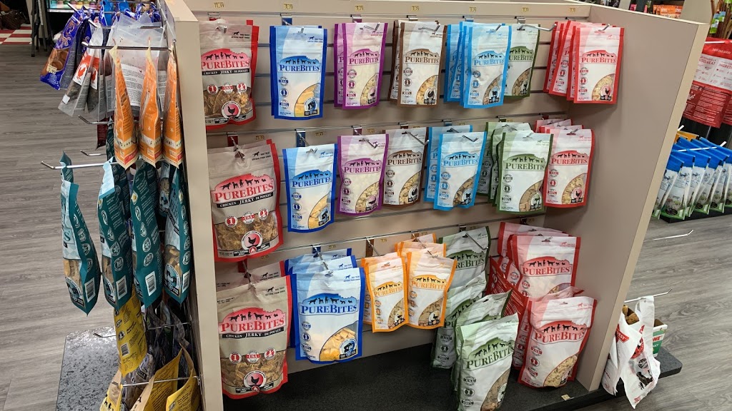 Global Pet Foods | 385 Springbank Ave, Woodstock, ON N4T 1R3, Canada | Phone: (519) 539-0111