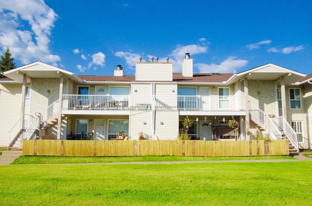 Garden Oaks | 2803 79 St NW, Edmonton, AB T6K 3Z7, Canada | Phone: (780) 414-6617