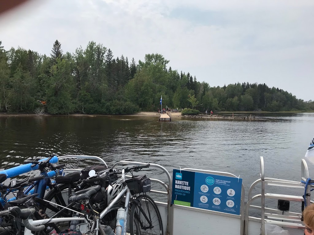 Navette nautique «Le Péribonka» | 375 Rue Édouard Niquet, Péribonka, QC G0W 2G0, Canada | Phone: (418) 720-8215