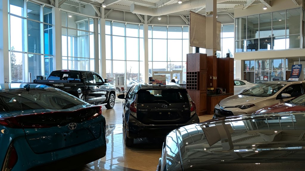 Heffner Toyota | 3121 King St E, Kitchener, ON N2A 1B1, Canada | Phone: (519) 748-9666