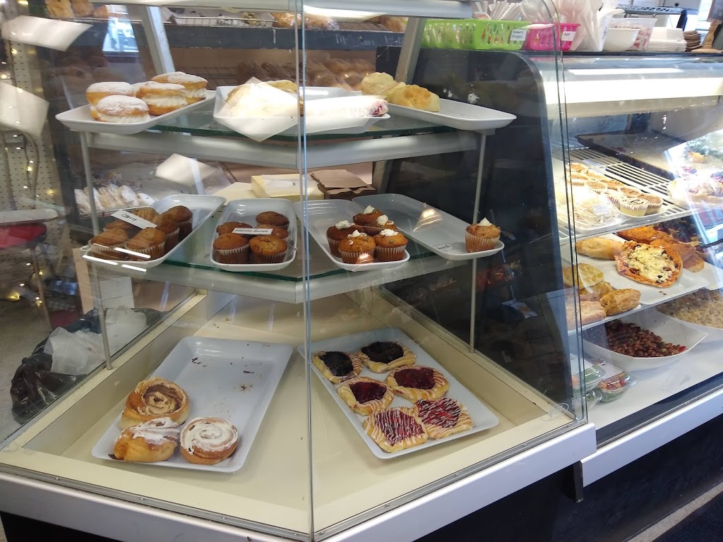Armstrongs Home Bakery | 644 Campbell St, Lucknow, ON N0G 2H0, Canada | Phone: (519) 528-2211