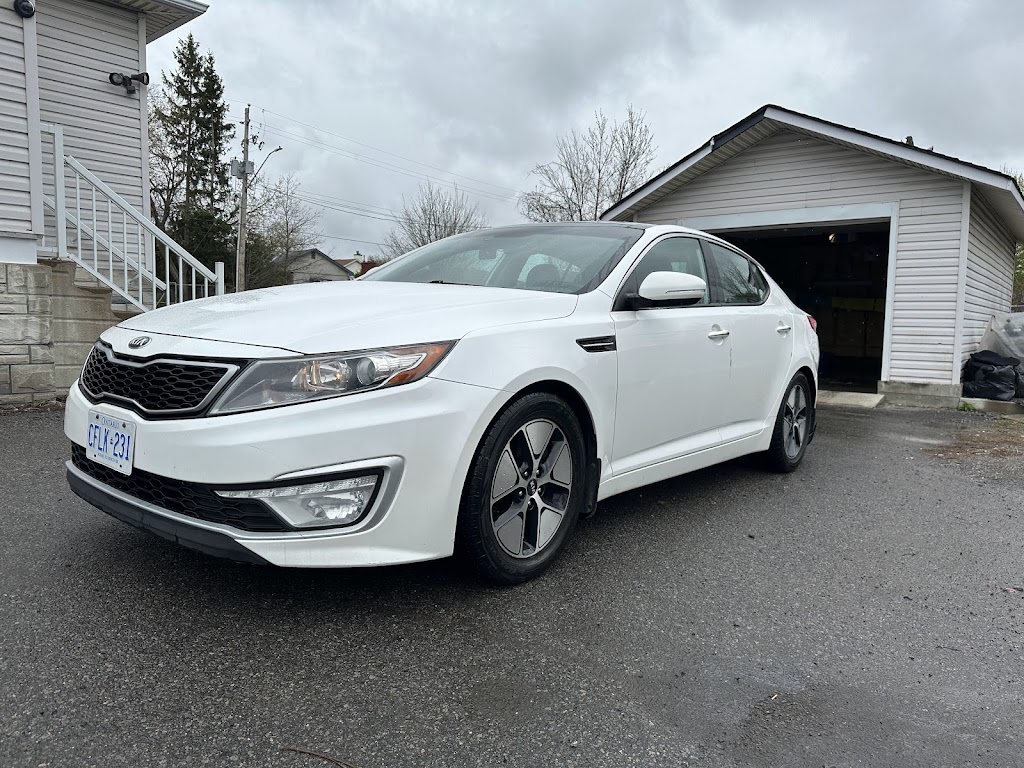 Car Request | 2901 Bank St, Gloucester, ON K1T 1N4, Canada | Phone: (613) 762-1000