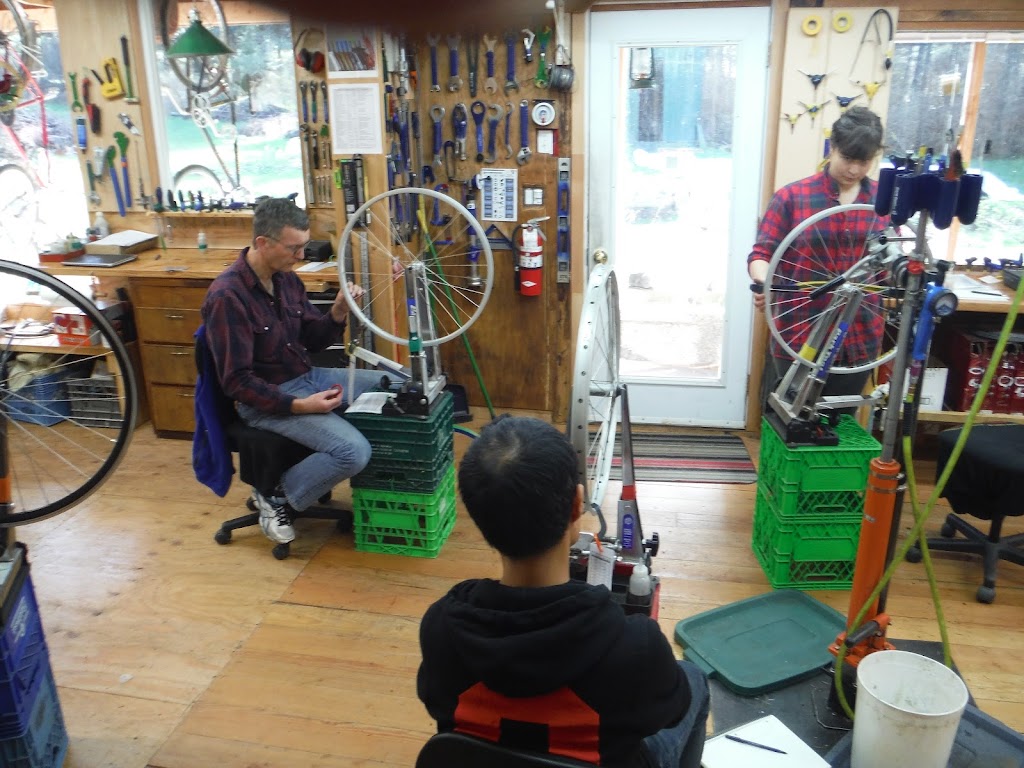 Quadra Bike School | 1024 Heriot Bay Rd, Quathiaski Cove, BC V0P 1N0, Canada | Phone: (250) 285-2447