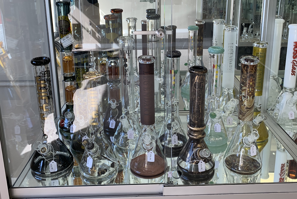 Emporium Glass | 165 Argyle Ave N, Listowel, ON N4W 1M7, Canada | Phone: (519) 418-4888