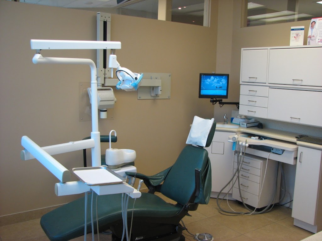 Donway Dental | 1090 Don Mills Rd #610, North York, ON M3C 3R6, Canada | Phone: (416) 444-2281