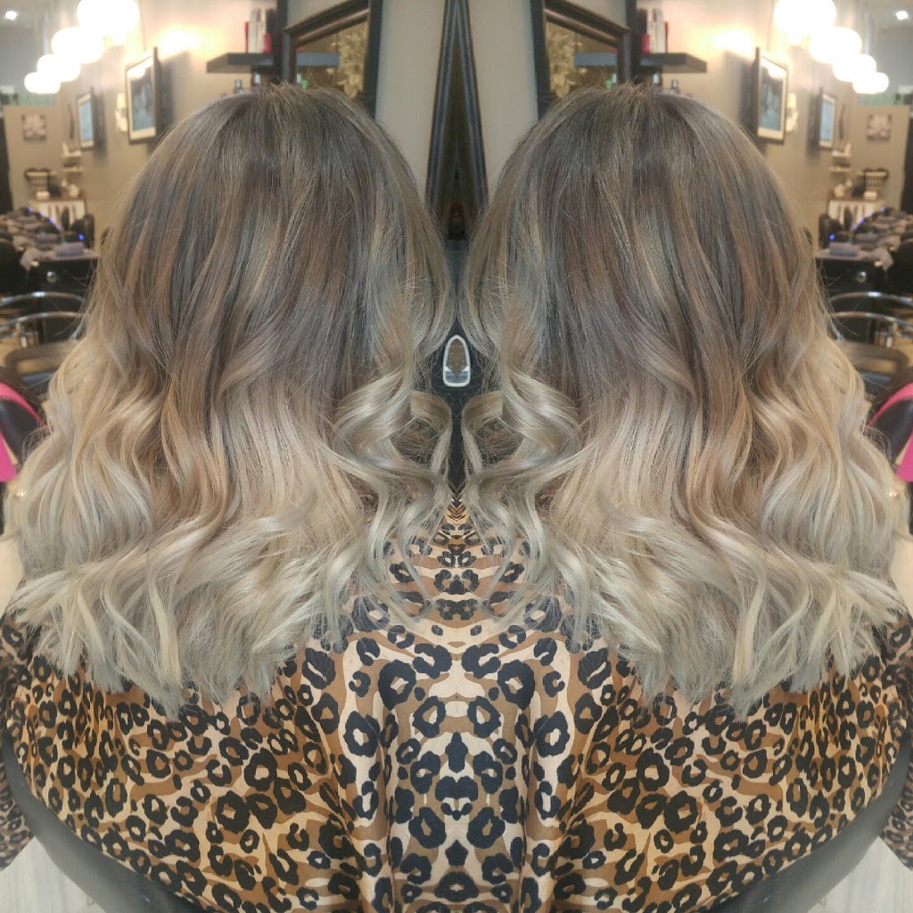 Lmar Nail Bar | 580 Fanshawe Park Rd E, London, ON N5X 1L1, Canada | Phone: (519) 850-9696