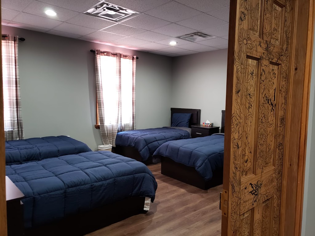 The Hepworth Hostel | 520 Bruce St, Hepworth, ON N0H 1P0, Canada | Phone: (519) 760-8902