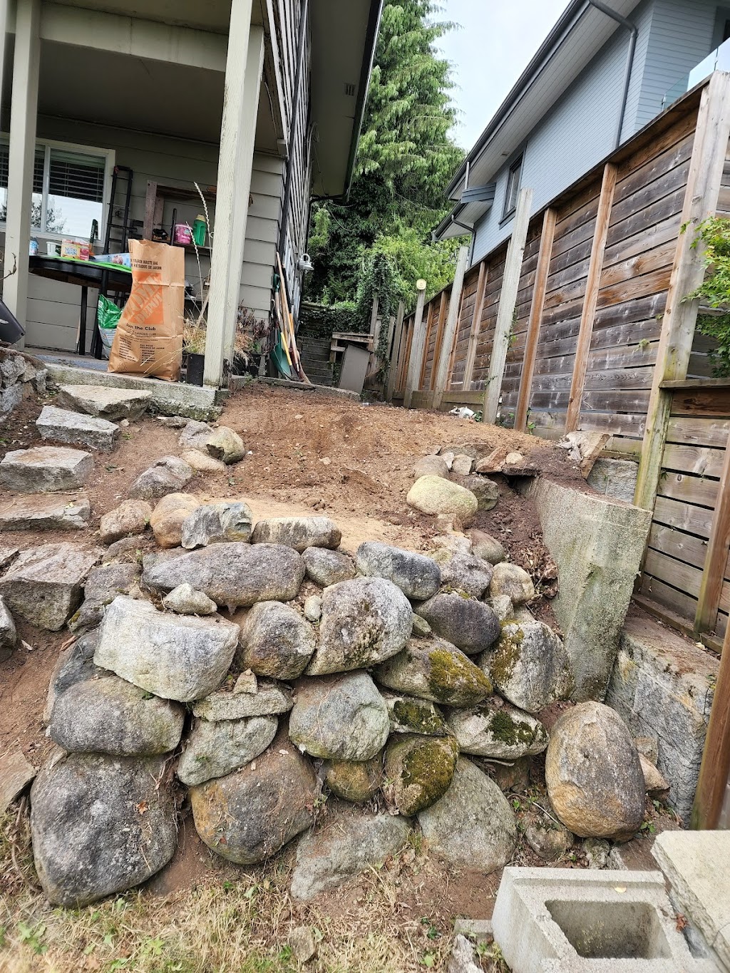 L&j landscaping | 9232 202B St, Langley Twp, BC V1M 3Y2, Canada | Phone: (250) 826-6892