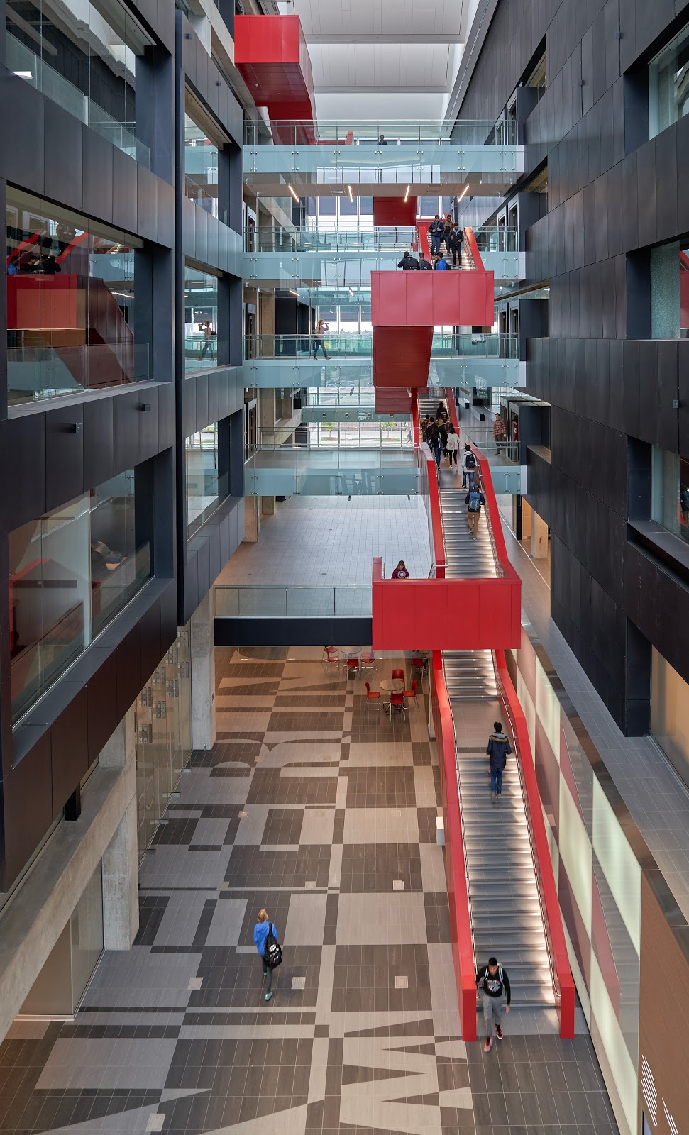 Engineering 7 (E7) | 200 University Ave W, Waterloo, ON N2L 3G5, Canada