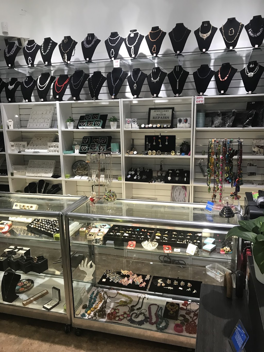 J.Jewellery Inc. | 2900 Steeles Ave E Unit#7, Thornhill, ON L3T 4X1, Canada | Phone: (416) 265-6530