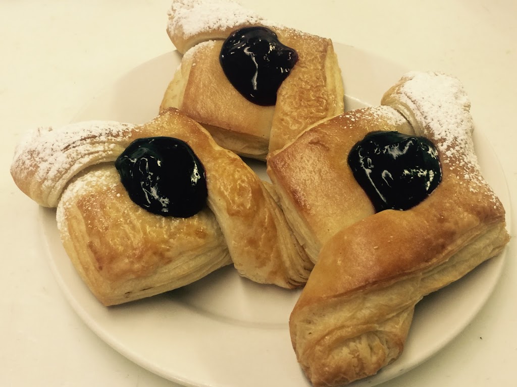 Black Diamond Bakery & Cafe | 119 Centre Ave W, Black Diamond, AB T0L 0H0, Canada | Phone: (403) 933-4503
