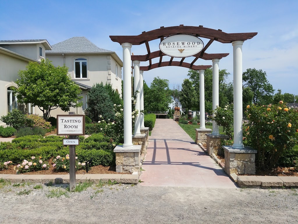 Rosewood Estates Winery | 4352 Mountainview Rd, Beamsville, ON L0R 1B2, Canada | Phone: (905) 563-4383