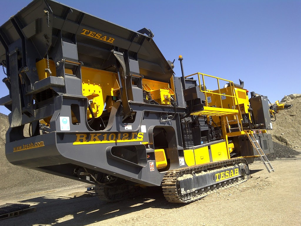 CRUSHCO EQUIPMENT INC. | 3135 Boomer Line, St. Clements, ON N0B 2M0, Canada | Phone: (855) 448-3722
