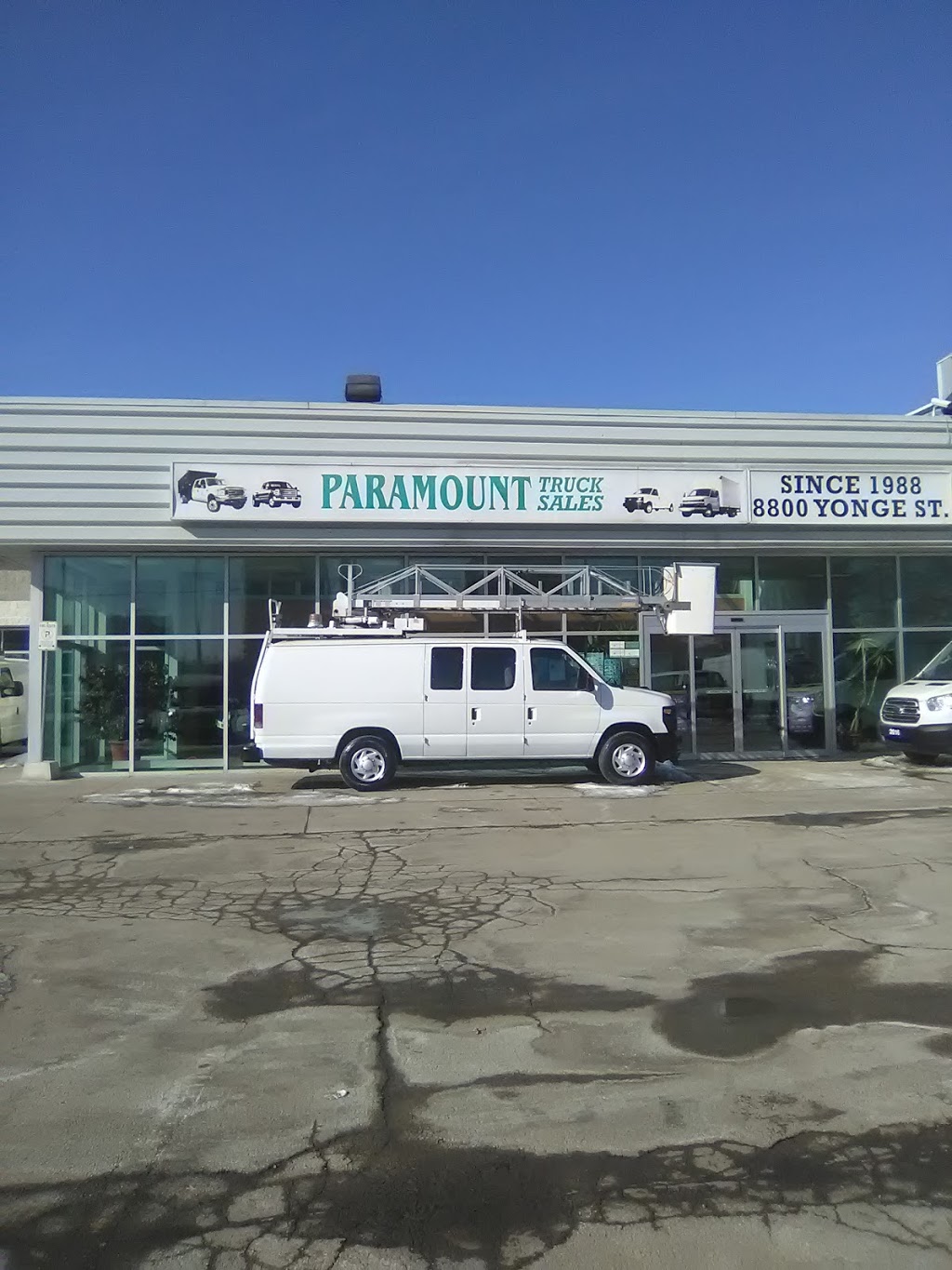 Paramount Truck Sales | 8800 Yonge St, Richmond Hill, ON L4C 6Z5, Canada | Phone: (800) 668-7415