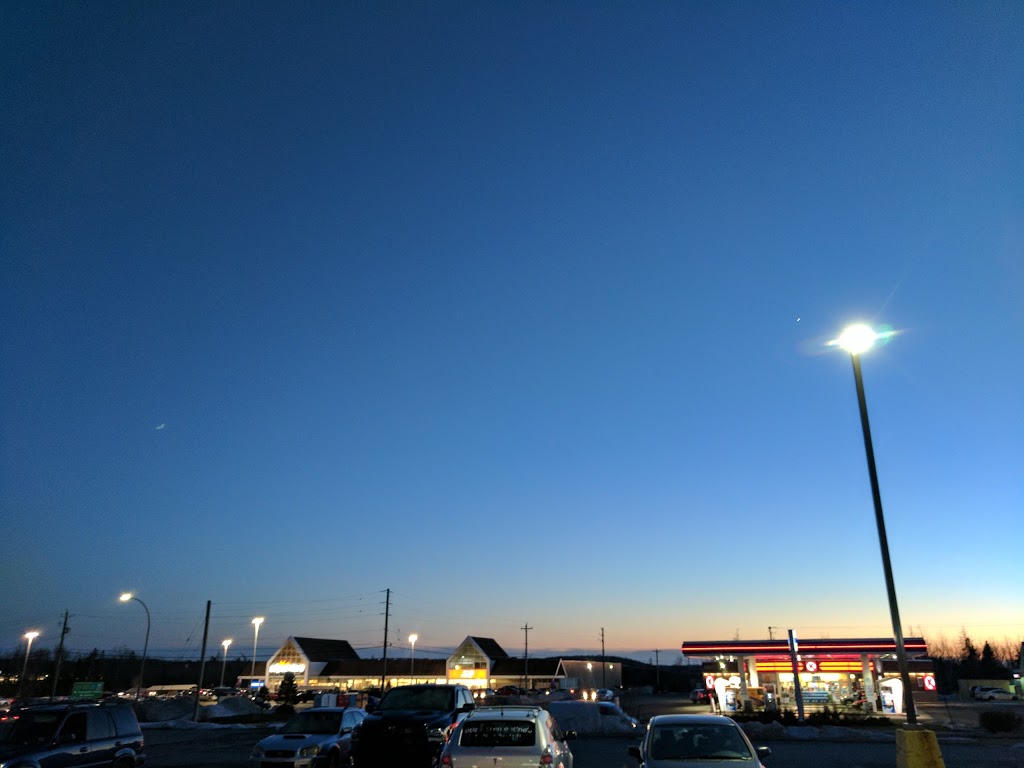 Irving Oil | 5210 NS-333, Upper Tantallon, NS B3Z 1E3, Canada | Phone: (902) 826-1924
