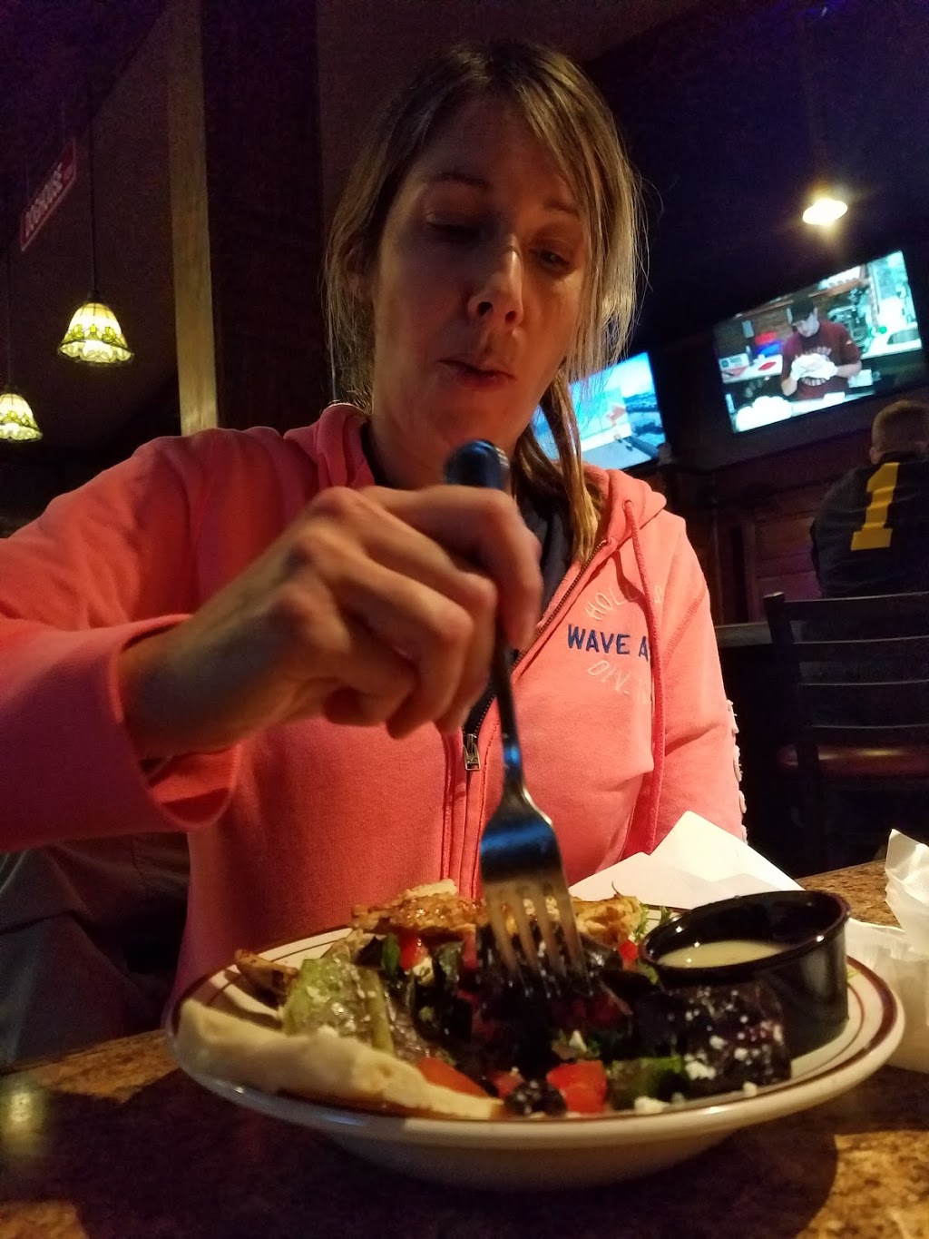 Doghouse Tavern | 80874 Main St, Memphis, MI 48041, USA | Phone: (810) 392-5116
