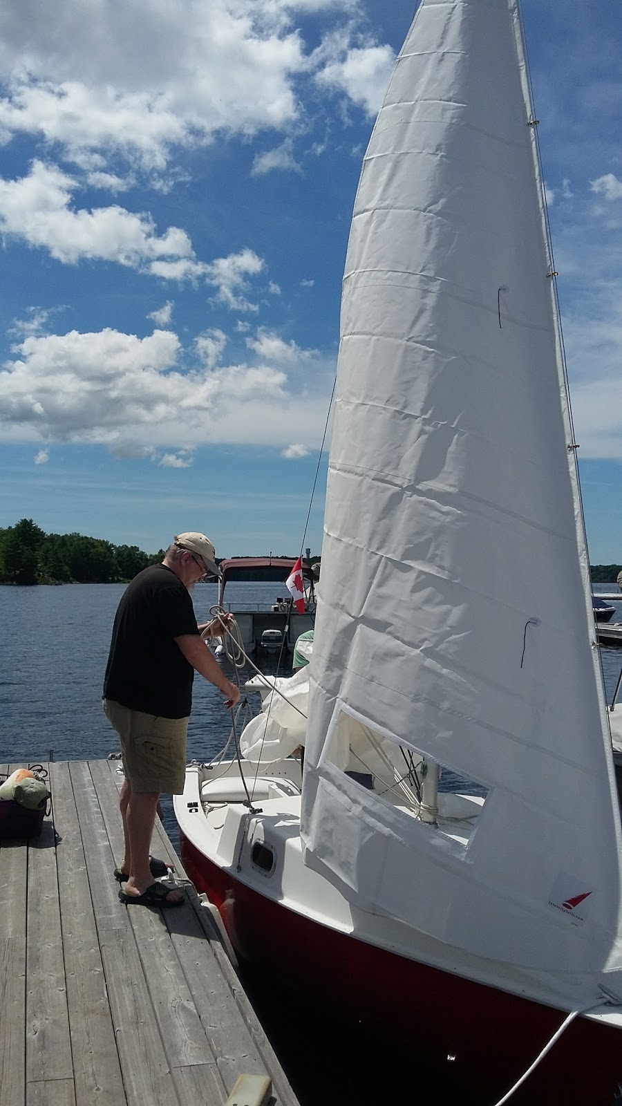Holiday Cove Marina | 13 Rose Point Rd, Parry Sound, ON P2A 2X3, Canada | Phone: (705) 746-2250