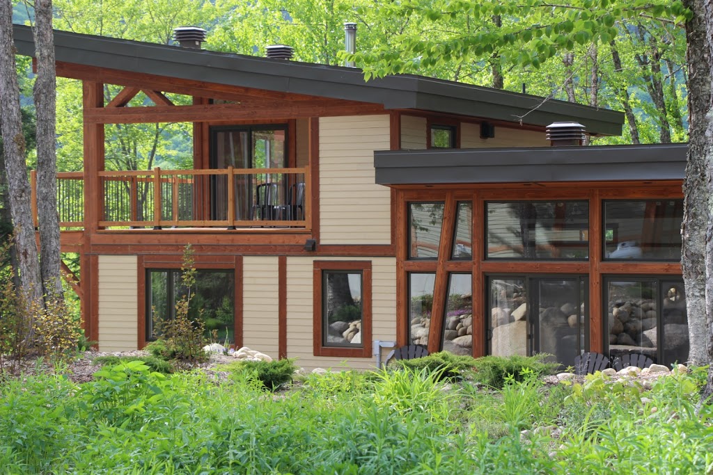 Villa Éco | 2146, 2144 Rue des Écoliers, Saint-Raymond, QC G3L 4Z3, Canada | Phone: (418) 264-4102