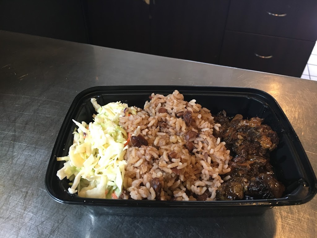 Vic Caters & Bakery | 2920 Headon Forest Dr, Burlington, ON L7M 4H1, Canada | Phone: (905) 802-7004