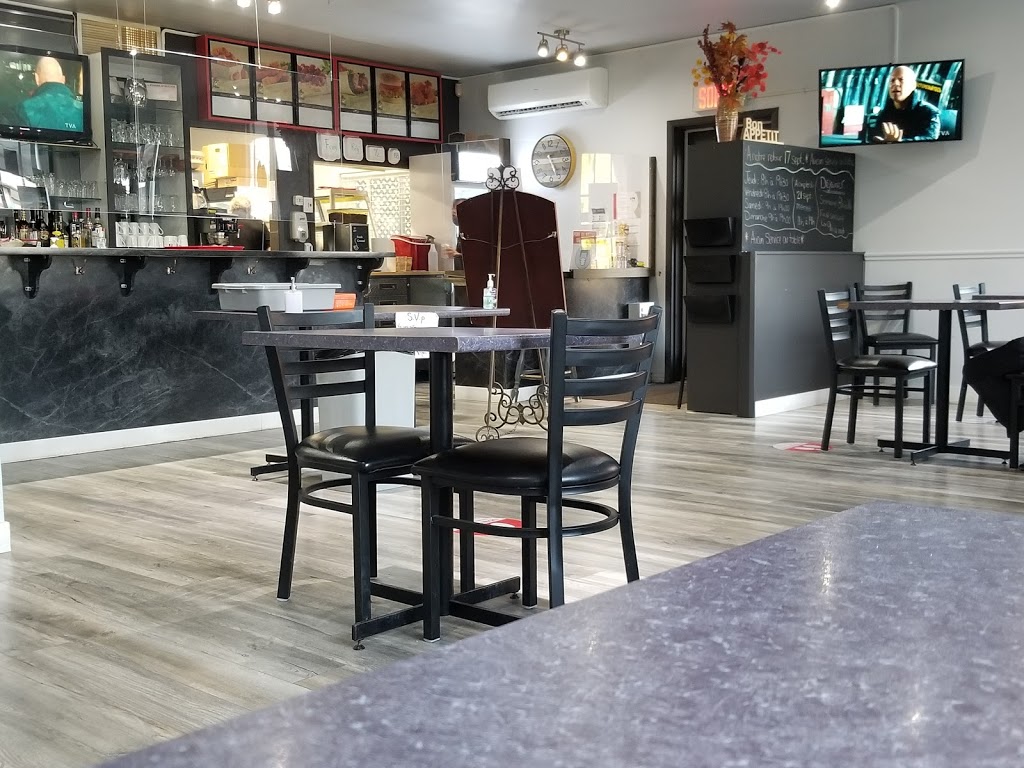 Restaurant LIncognito | 162 QC-204, Sainte-Justine, QC G0R 1Y0, Canada | Phone: (418) 383-5383