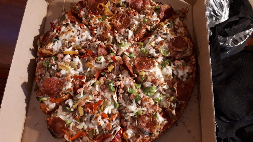 Gambler’s Pizza | 7282 Drummond Rd, Niagara Falls, ON L2G 7B5, Canada | Phone: (905) 371-1100