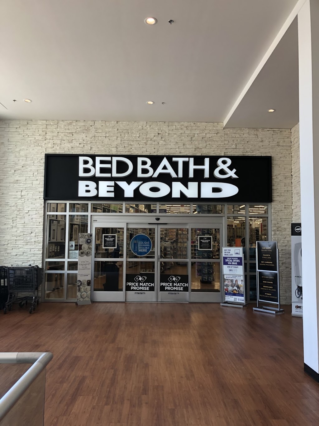 Bed Bath & Beyond | 4751 Mcclelland Rd Unit 2220, Richmond, BC V6X 0M5, Canada | Phone: (604) 303-0517