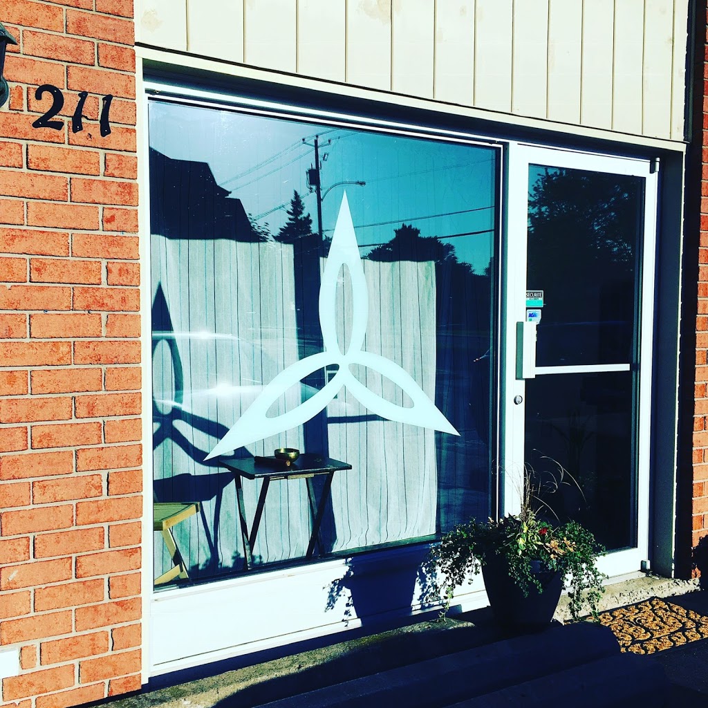 Trillium Holistic Center | 211 10e Avenue, LÎle-Perrot, QC J7V 3G5, Canada | Phone: (514) 993-2734