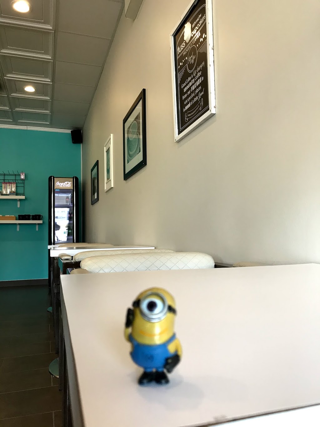 Fuss Cupcakes | 9637 167 Ave NW, Edmonton, AB T5Z 3S3, Canada | Phone: (587) 459-8006