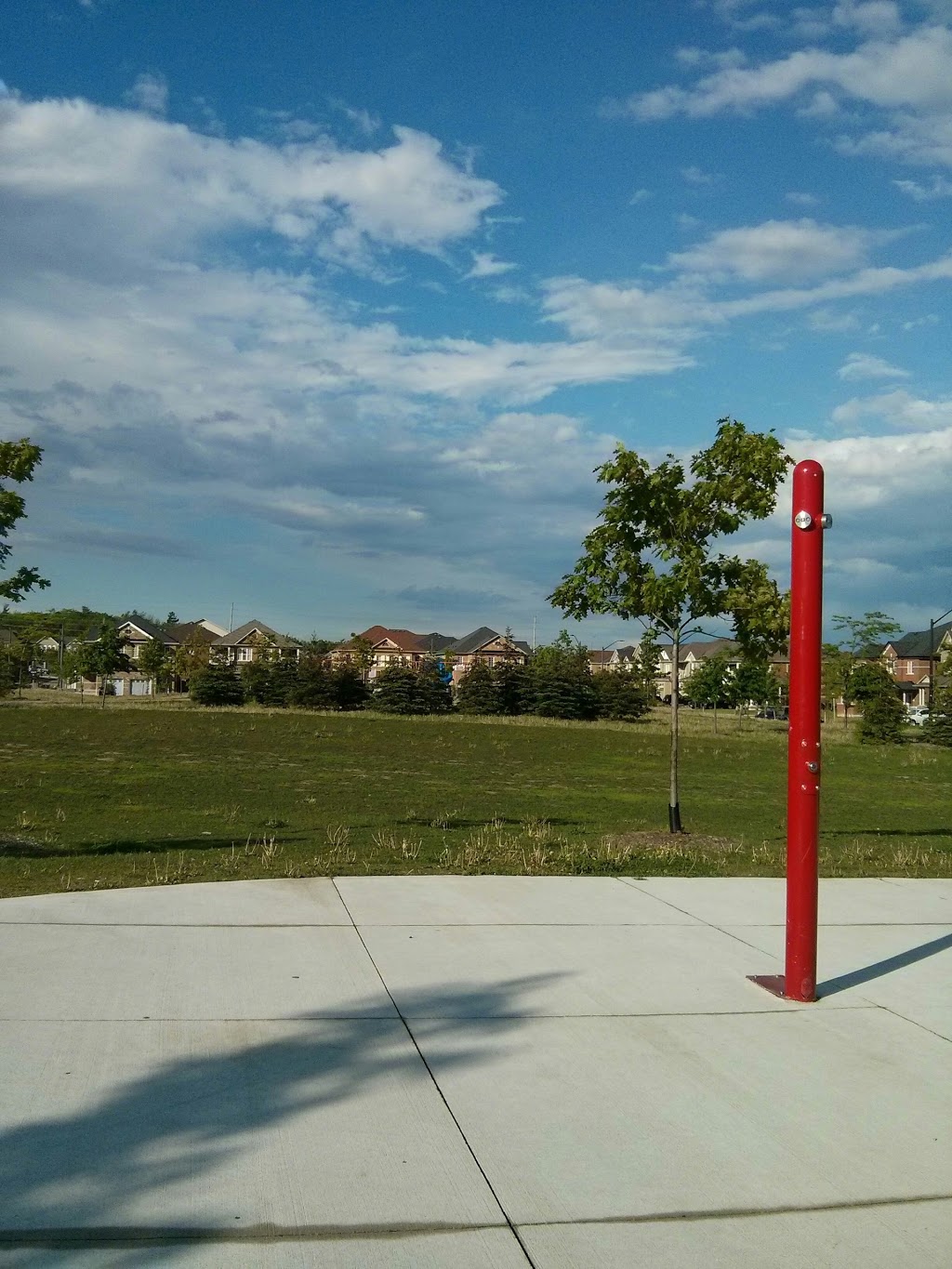 McCracken Community Park | 5510 0N5 Velda Rd, Mississauga, ON L5M 0N4, Canada