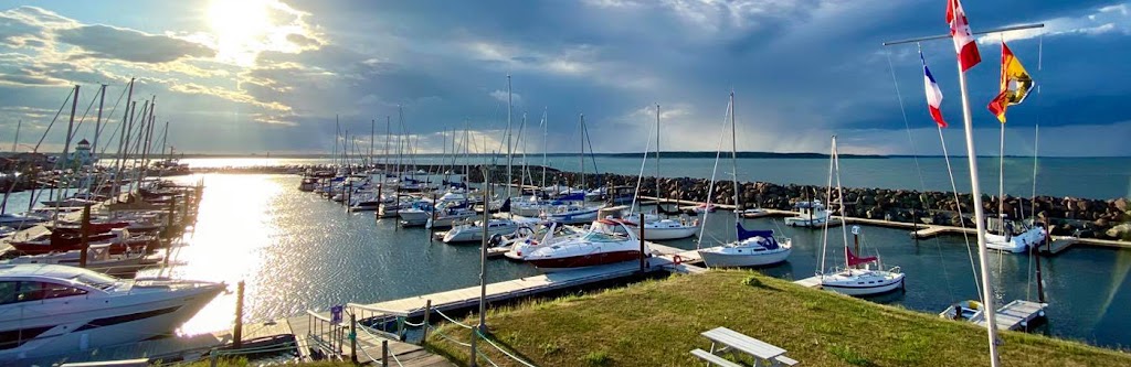 Pointe du Chêne Yacht Club | 25 Pointe-du-Chêne Wharf Rd, Pointe-du-Chêne, NB E4P 4V7, Canada | Phone: (506) 532-6800