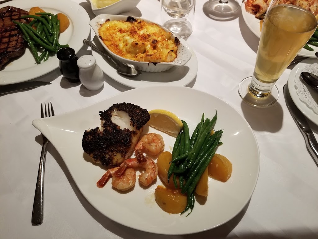 Lord Nelson Fine Dining | 650 Plains Rd E, Burlington, ON L7T 2E9, Canada | Phone: (905) 639-7950