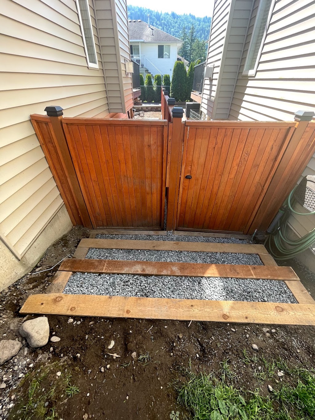 Rhodes Renovations | 9355 McNaught Rd, Chilliwack, BC V2P 6E7, Canada | Phone: (604) 316-0022