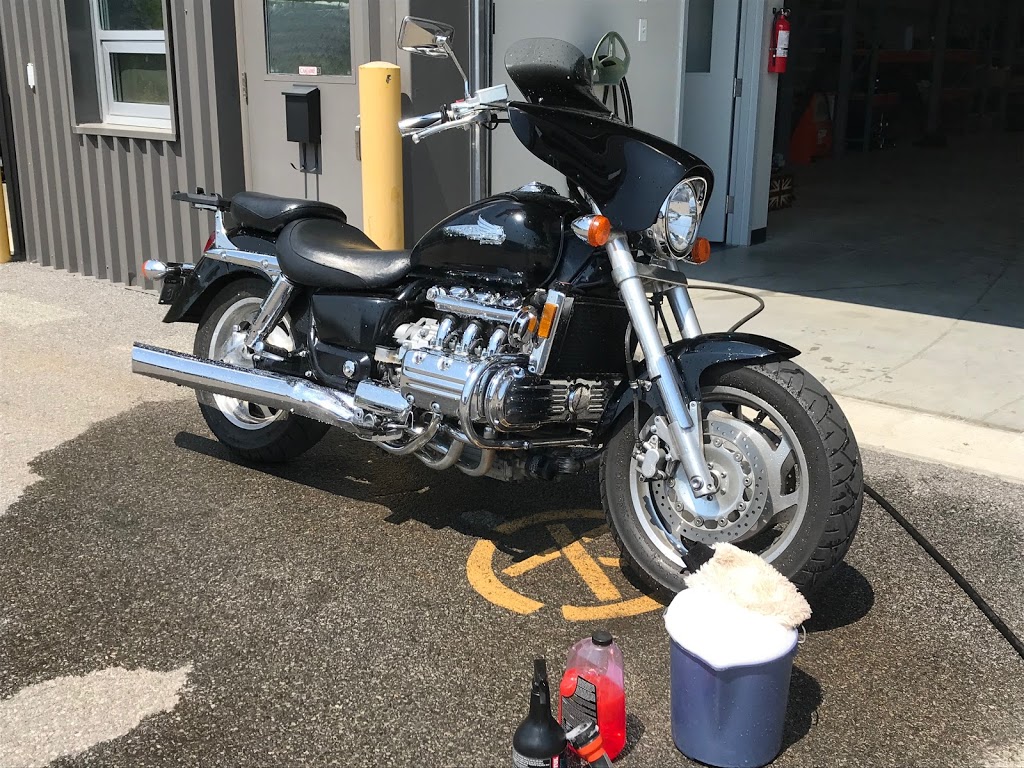 Moto Depot Plus | 32 Rue Huot, Notre-Dame-de-lÎle-Perrot, QC J7V 7Z8, Canada | Phone: (514) 425-2444