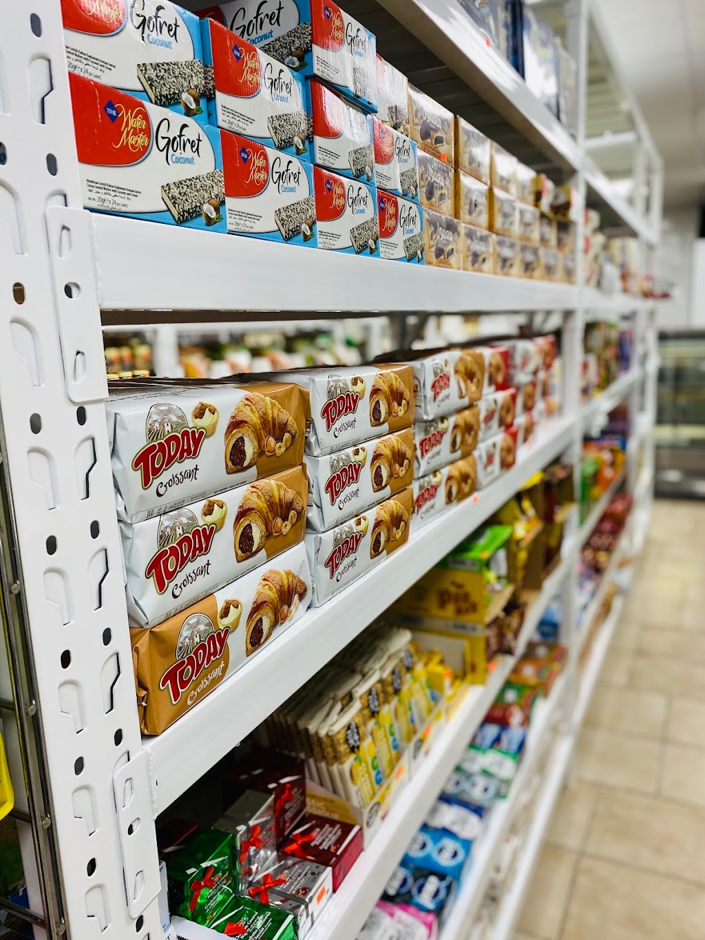 Tasty Halal Store | 3304 64 St NE #24, Calgary, AB T1Y 5R4, Canada | Phone: (403) 452-3149