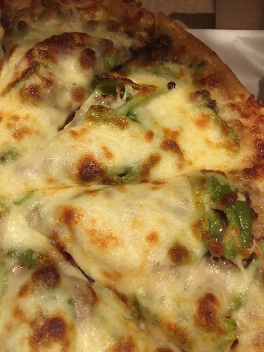 Pizzaberg Cafe | 900 Village Ln #18, Okotoks, AB T1S 1Z6, Canada | Phone: (403) 938-4242