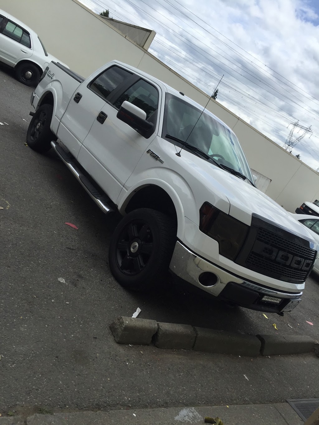 Speedier Autobody Shop Ltd | 12507 80 Ave #401, Surrey, BC V3W 3A4, Canada | Phone: (604) 501-0905