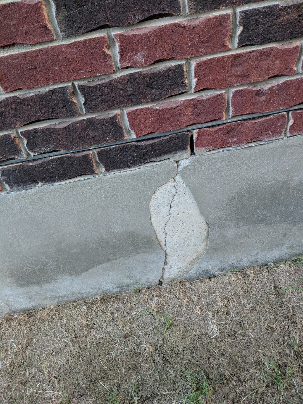 The Crack Specialists | MAILING ADDRESS ONLY: Box 275, 55 Northfield Drive E N2K 3T6 HEAD OFFICE:, 1600 King St N Unit 20, St. Jacobs, ON N0B 2N0, Canada | Phone: (519) 746-6611
