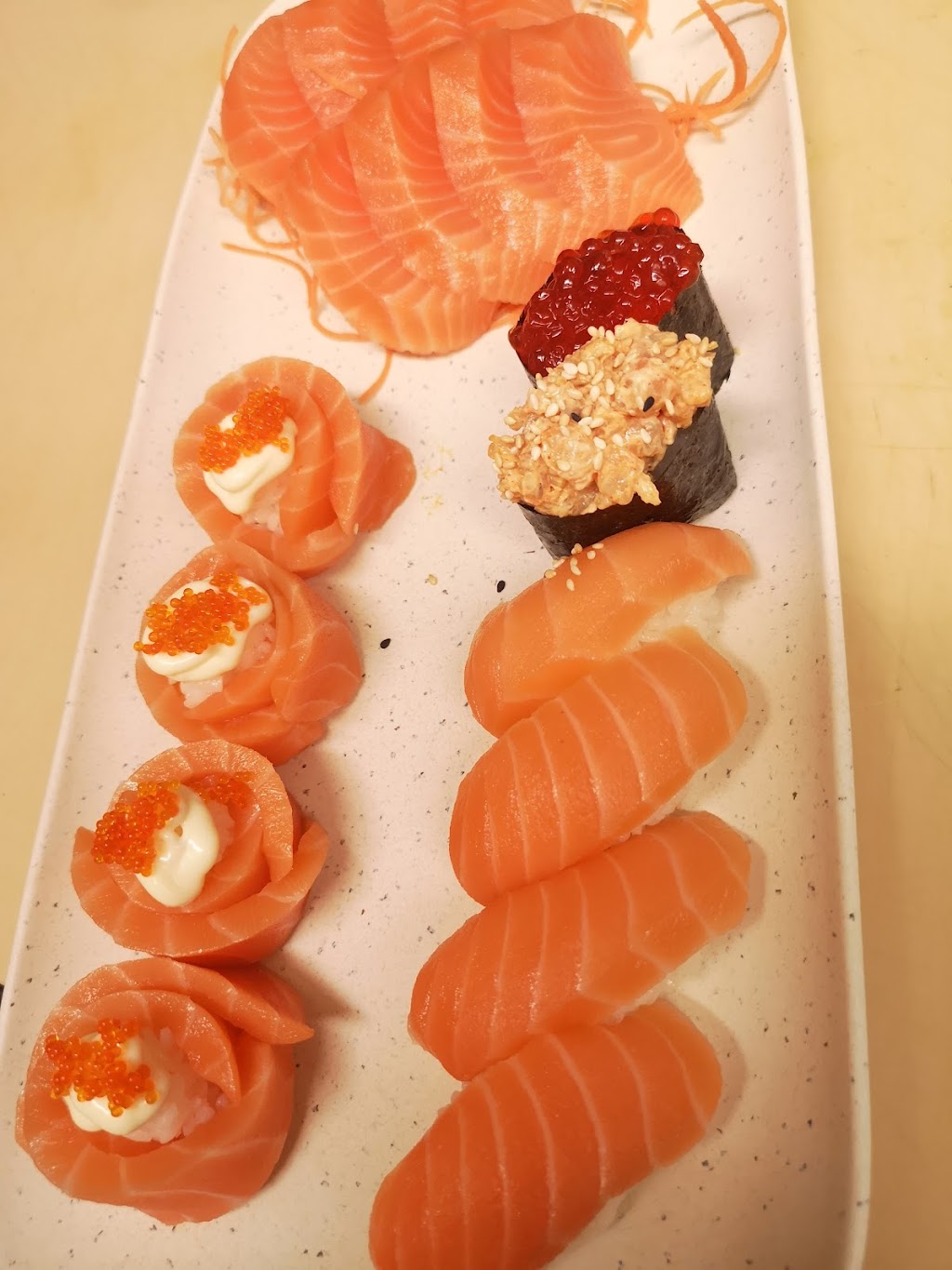 Yume Sushi Taber | 5114 46 Ave, Taber, AB T1G 2A7, Canada | Phone: (403) 223-0611